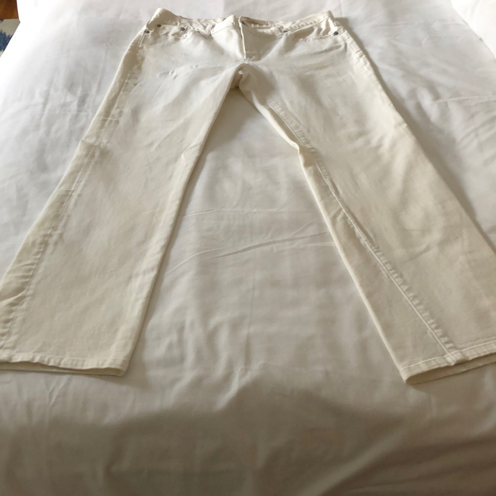 White bootleg jeans from the gap.
